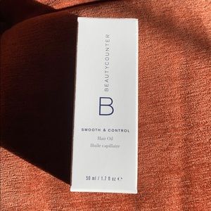 Beautycounter Smooth & Control Hair Oil
